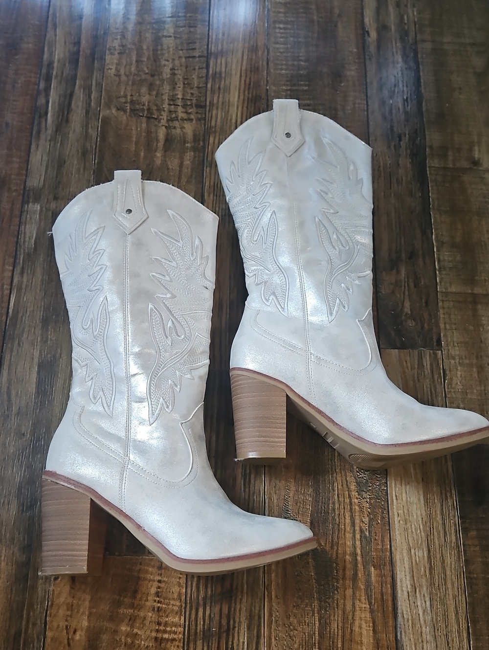 Altar'd State Women's Metallic Silver Embroidered Western Cowboy Heeled Boots